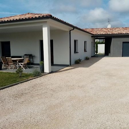 Bed and Breakfast Un Air De Campagne Montauban Esterno foto
