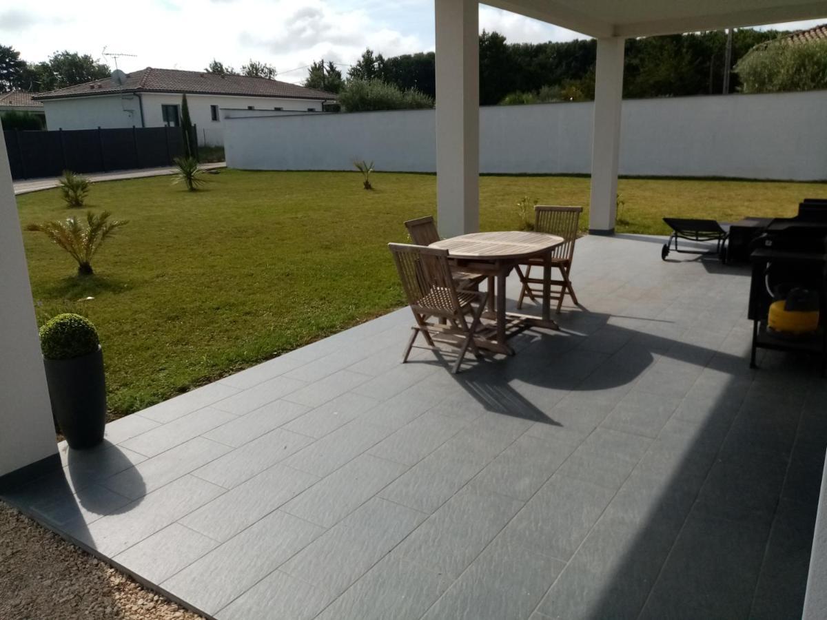 Bed and Breakfast Un Air De Campagne Montauban Esterno foto