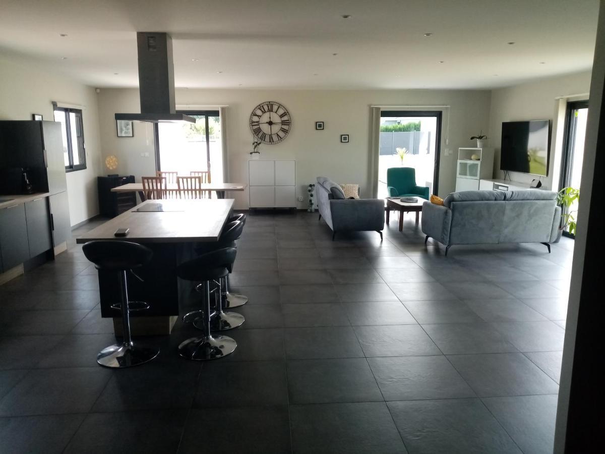 Bed and Breakfast Un Air De Campagne Montauban Esterno foto