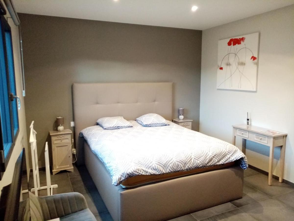 Bed and Breakfast Un Air De Campagne Montauban Esterno foto